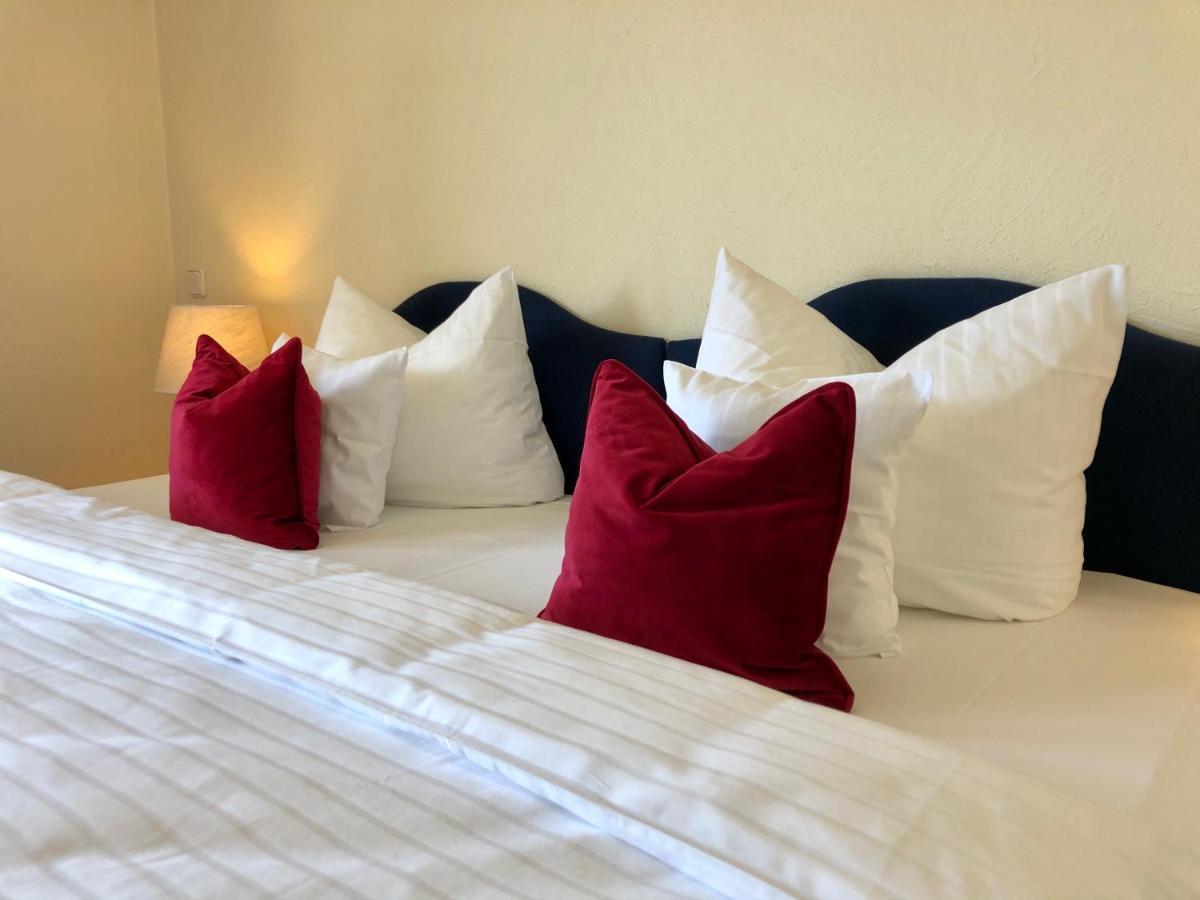 Hotel Zur Post บรีโลน ภายนอก รูปภาพ